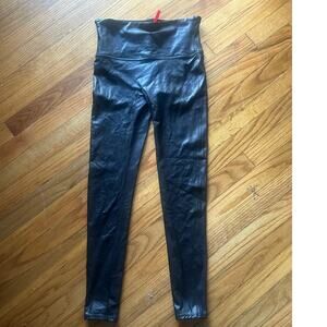 SPANX Faux Leather Leggings – Size L